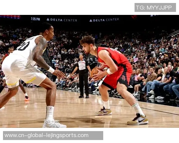 火箭队与马刺队季前赛精彩对决回顾及赛后分析